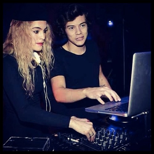 Harry Styles DJ