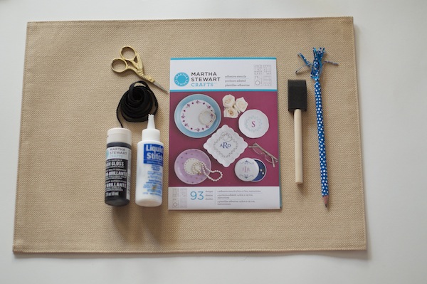DIY placemats supplies