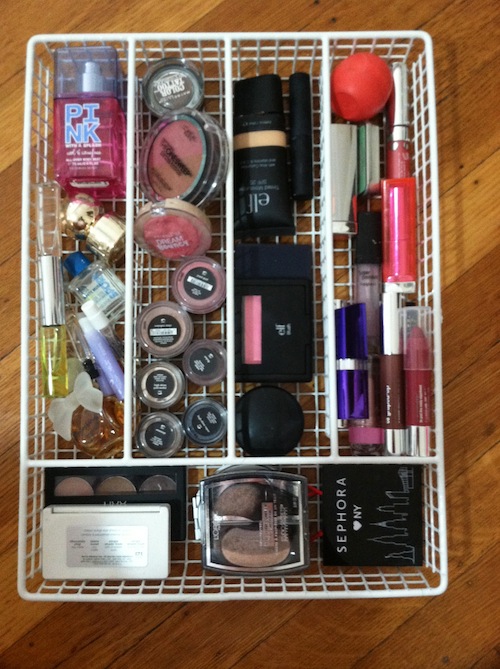 how to organize makeup