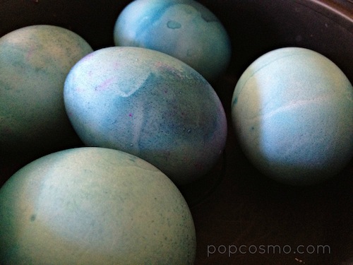 easter bread with hardboiled eggs