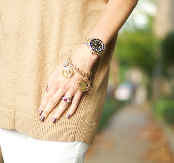 Essie sable collar